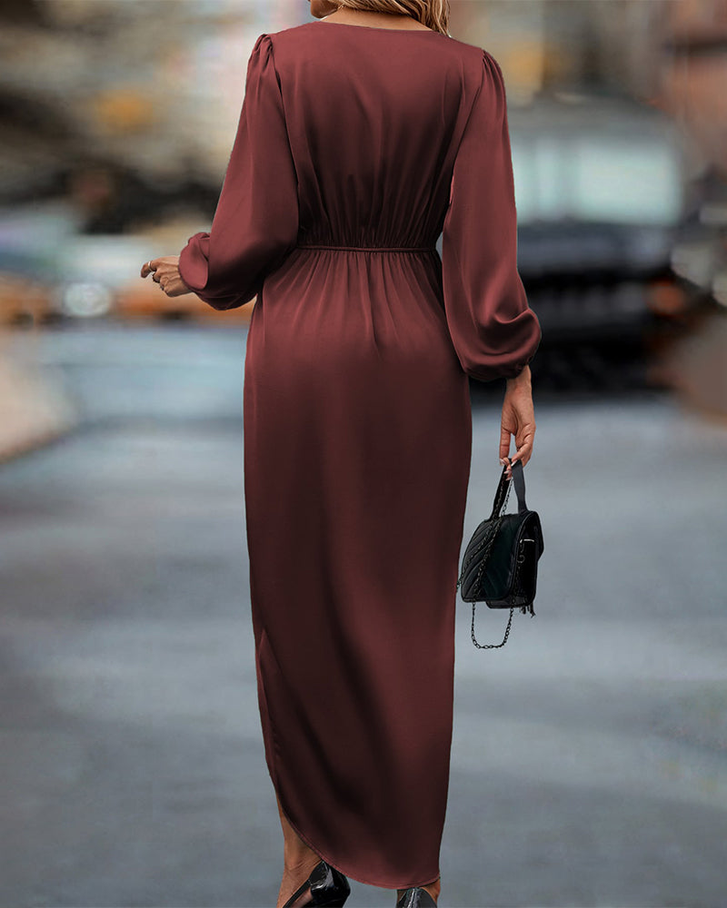 V-Neck Midi Dress with Lantern Sleeves in Bordeaux Red