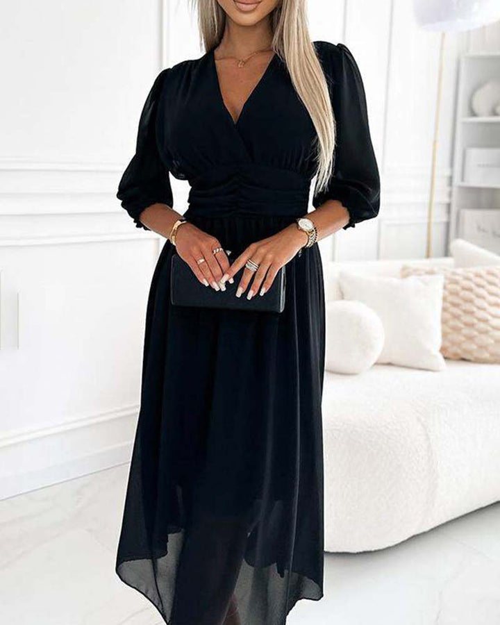 Solid Colour Midi Dress with Heart-Shaped Neckline