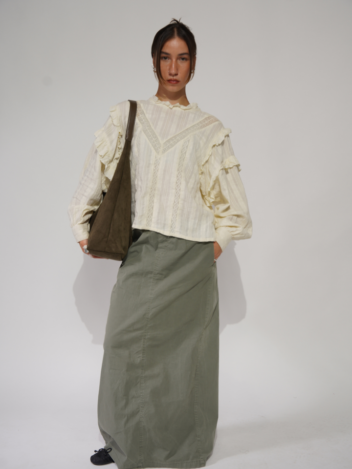 Structured Suede Tote – Spacious Everyday Handbag
