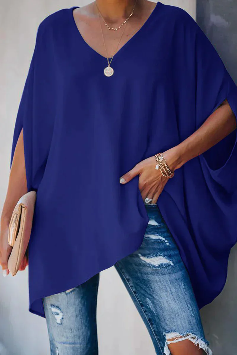 Loose-Fit Woven Blouse with V-Neckline and Pleat Detail