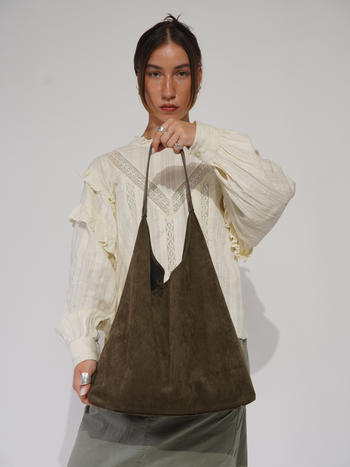 Structured Suede Tote – Spacious Everyday Handbag