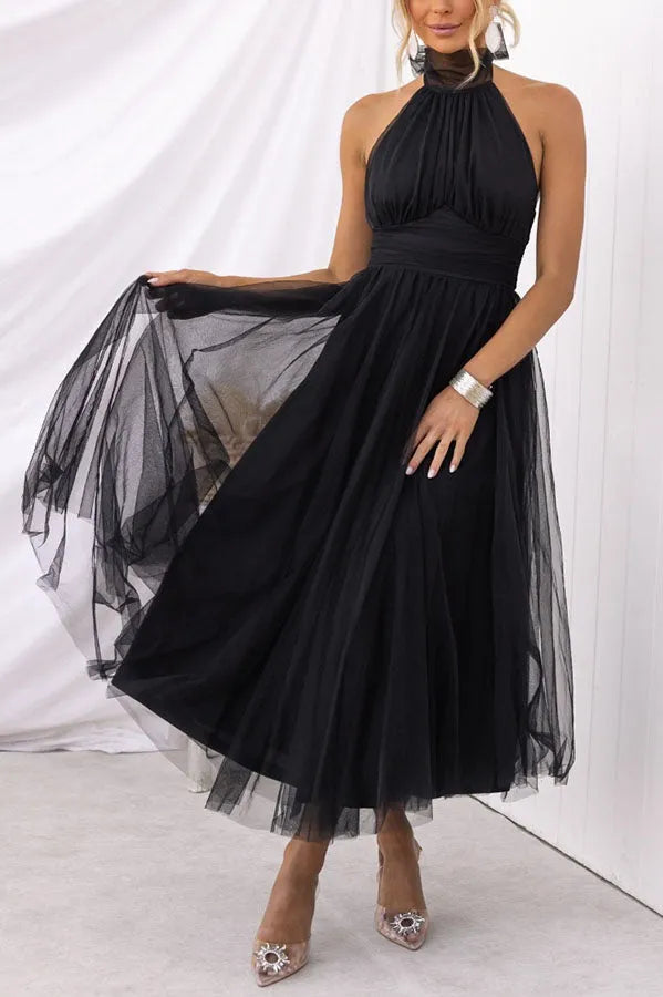Off-Shoulder Formal Dress in Floor-Length Silhouette