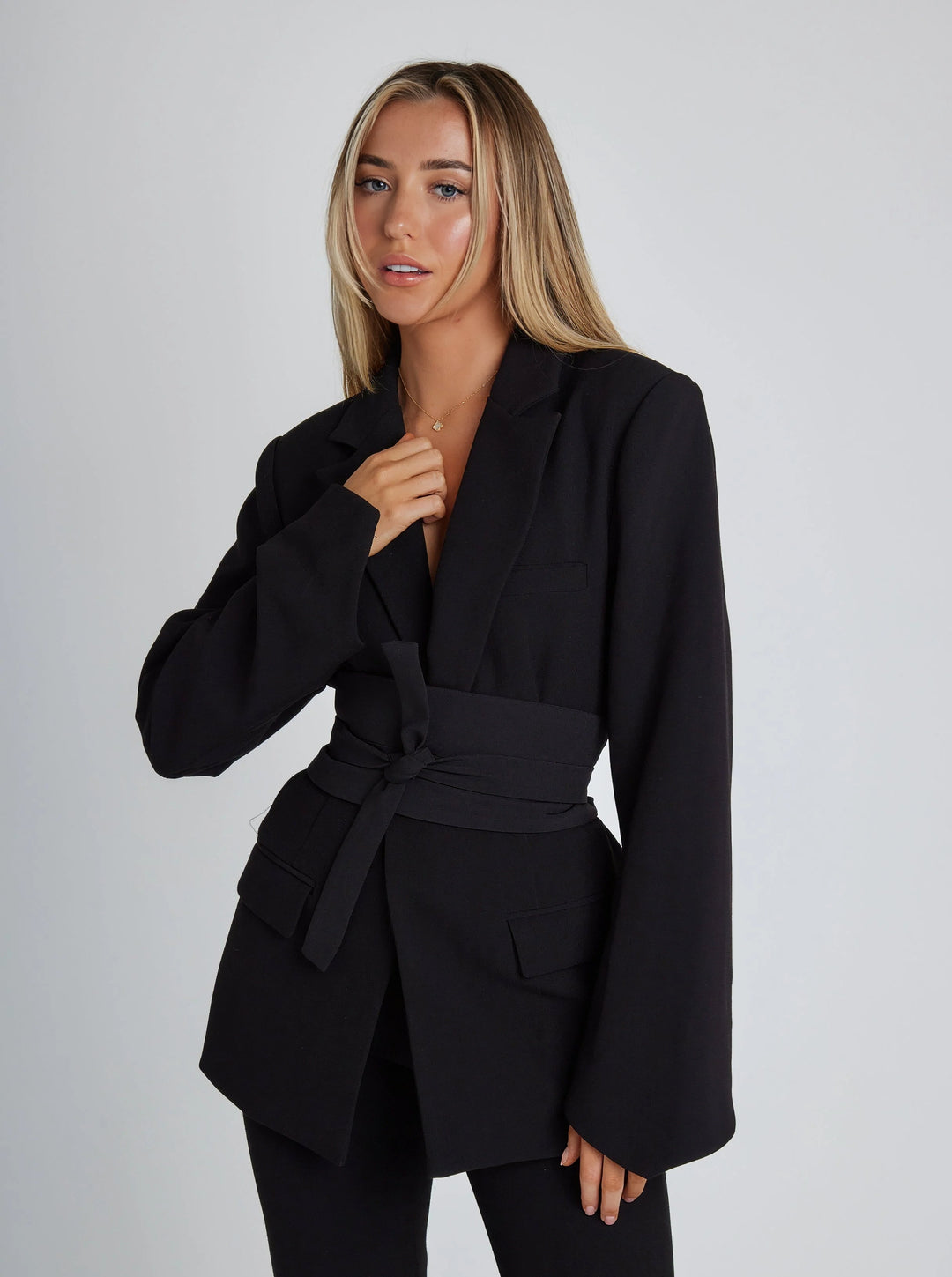 Belted Blazer with a Fitted Waist for Women