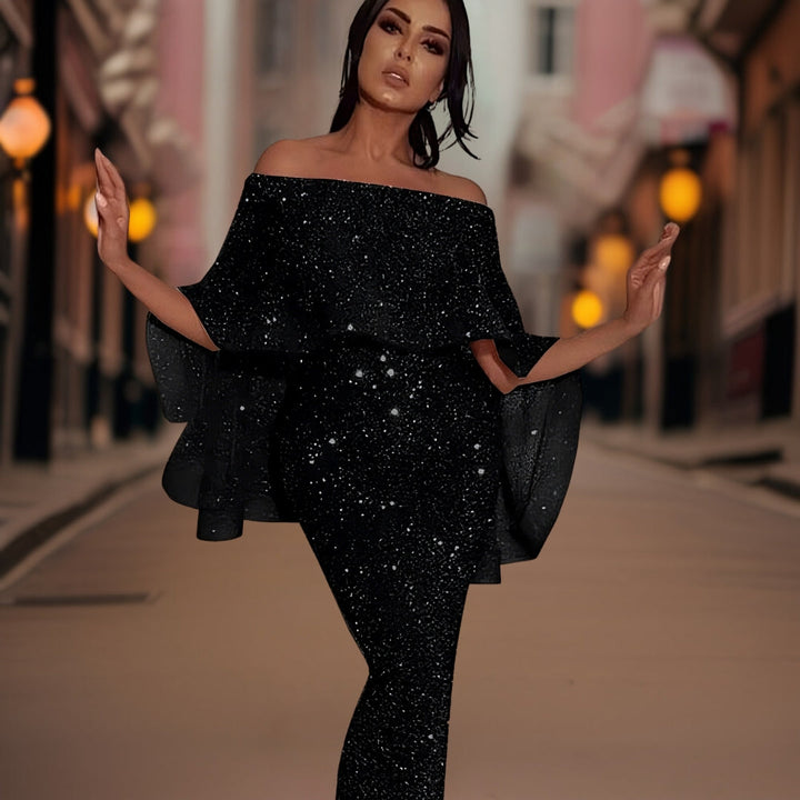 Formal Evening Gown with a Fluid Floor-Length Cut