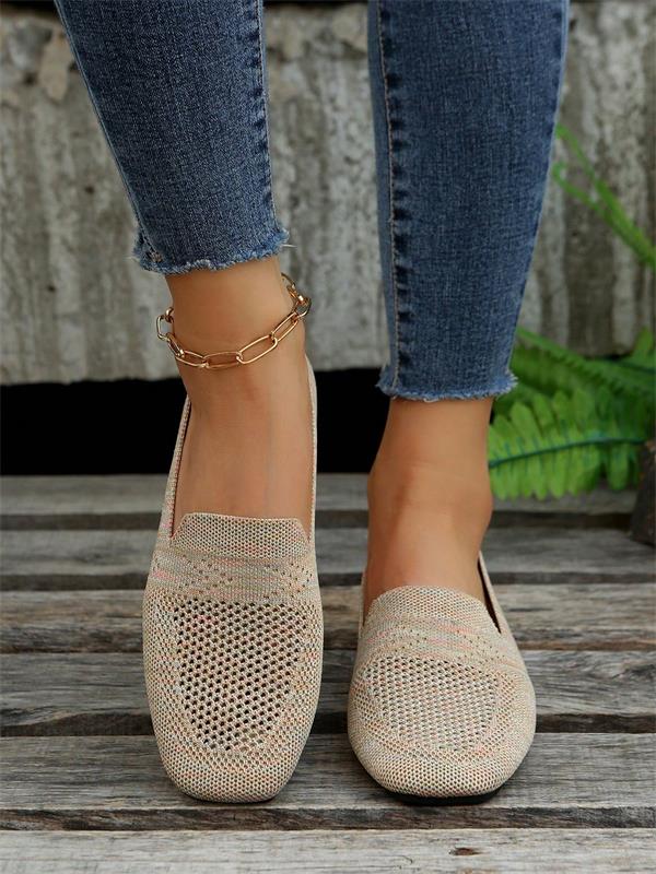 Low-Profile Non-Slip Flats with a Cushioned Insole