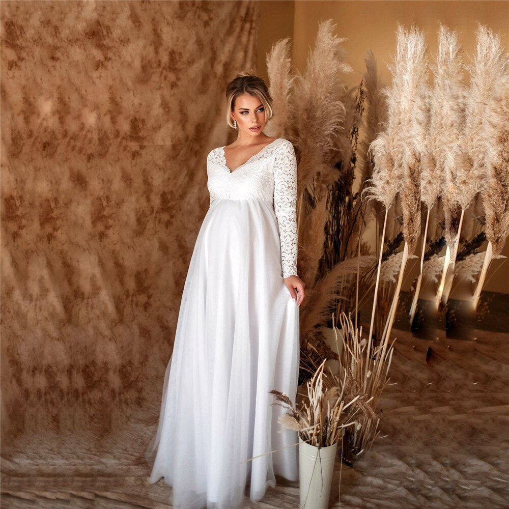Lace Maxi Dress with V-Neck for Expectant Mothers