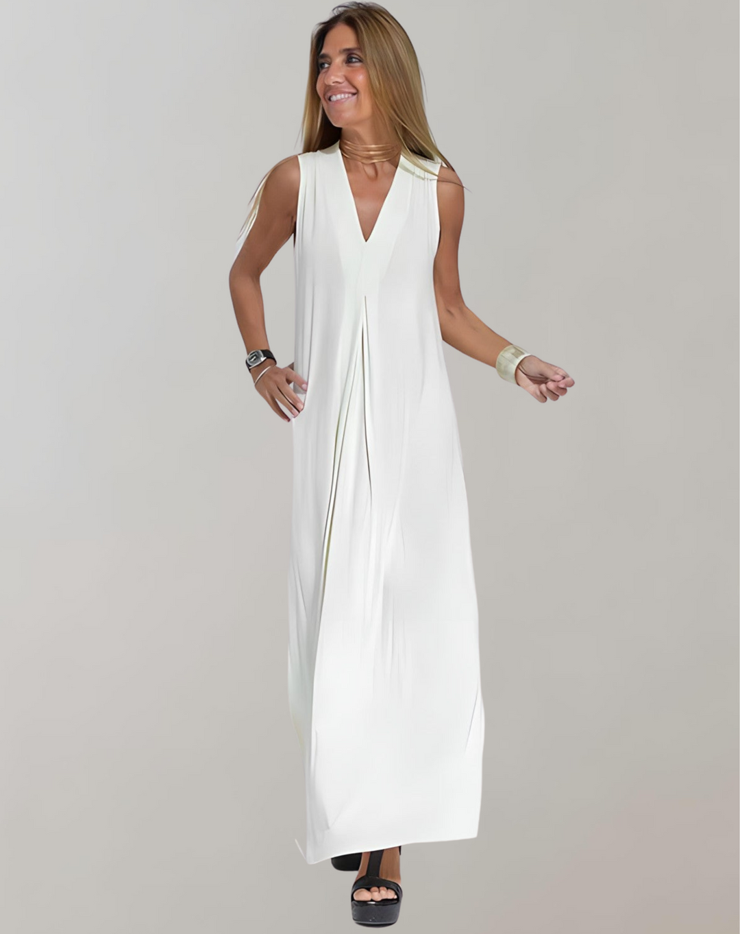 V-Neck Shift Dress in a Clean Straight-Through Cut