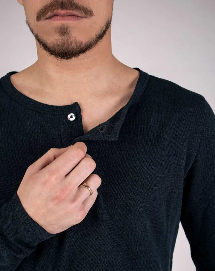 Zarro Black Long-Sleeve Pure Linen Polo Shirt for Men — gallery