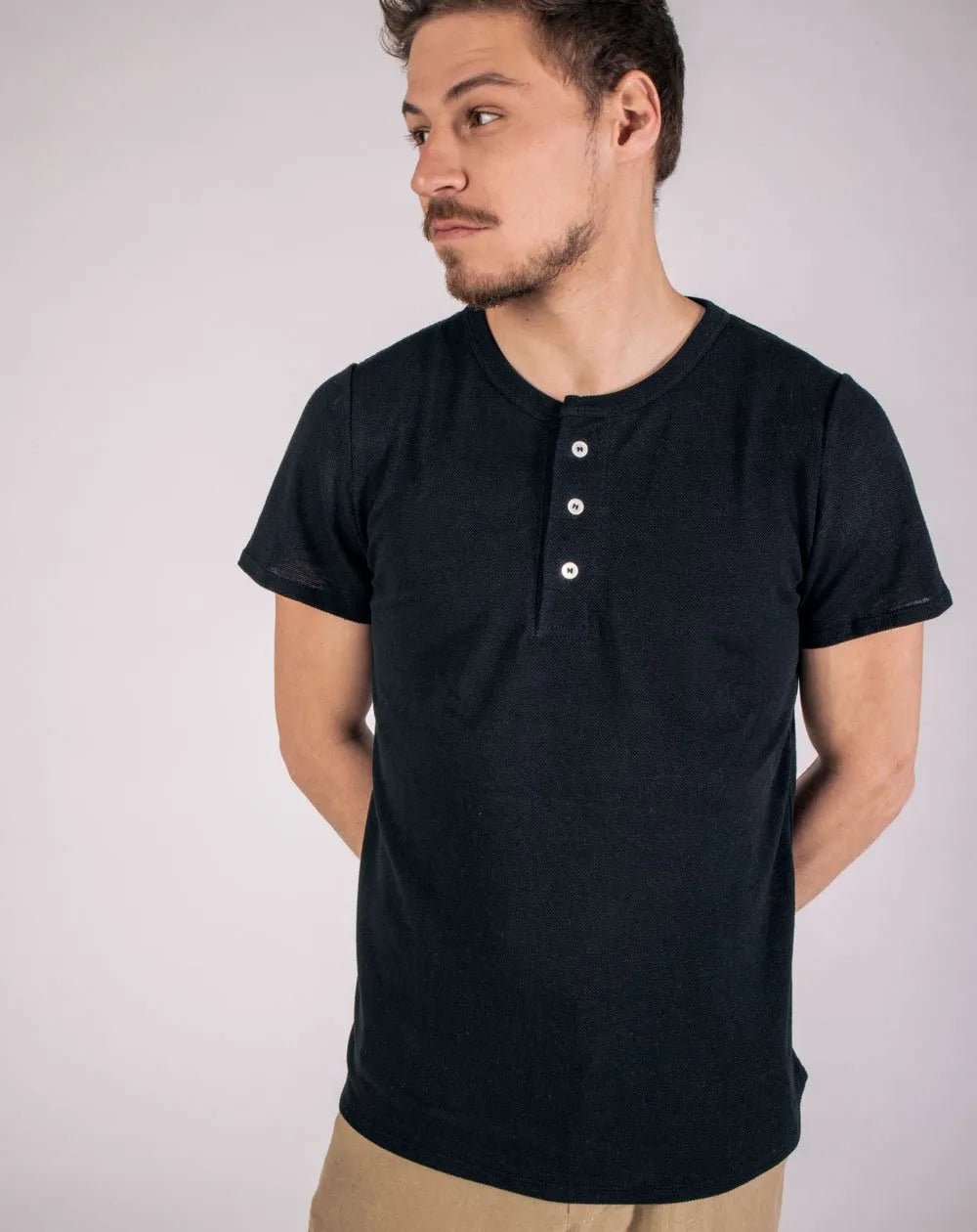Zorrie Black Pure Linen Polo — Pearlescent Buttons for Men — gallery