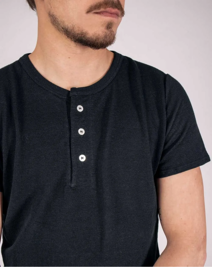Zorrie Black Pure Linen Polo — Pearlescent Buttons for Men — gallery