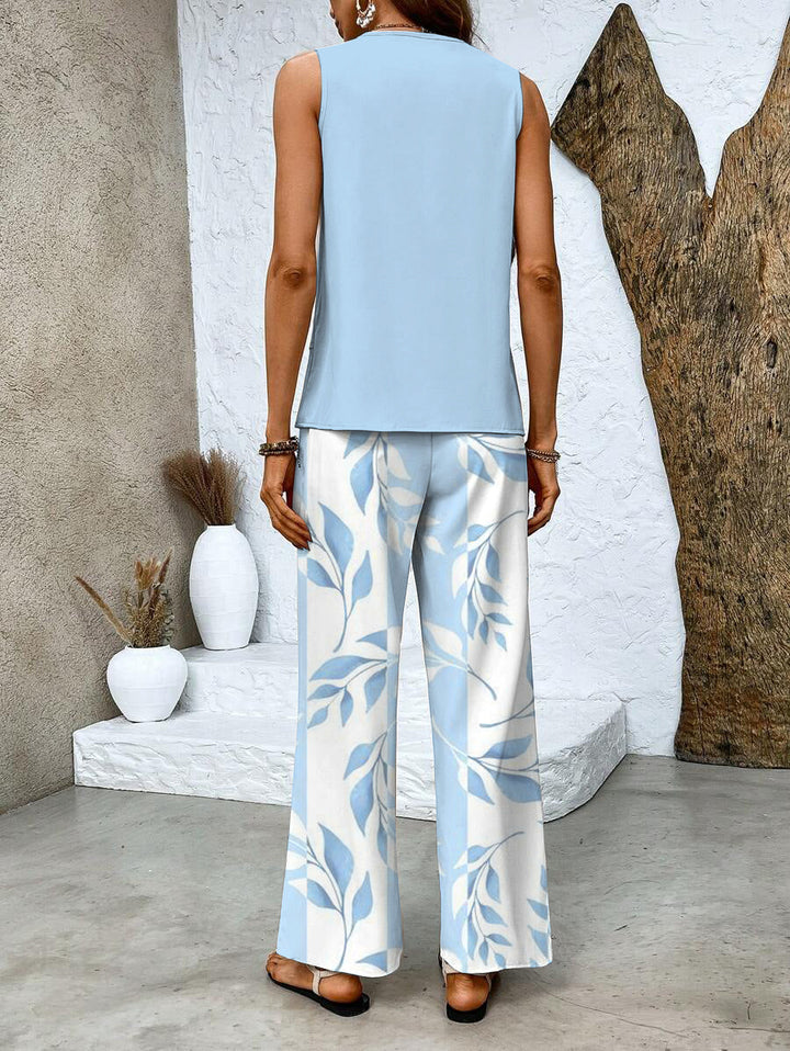 Blue Floral Two-Piece Summer Set with Square Neckline