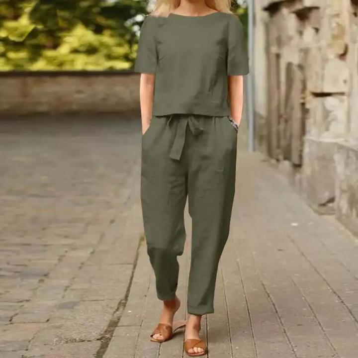 Easy-Fit Co-ord Set in a Relaxed Spring and Summer Cut