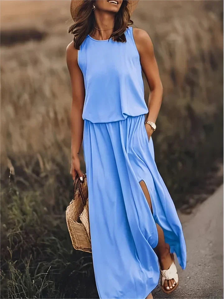 Solid Colour Maxi Dress with a Loose, Fluid Fit