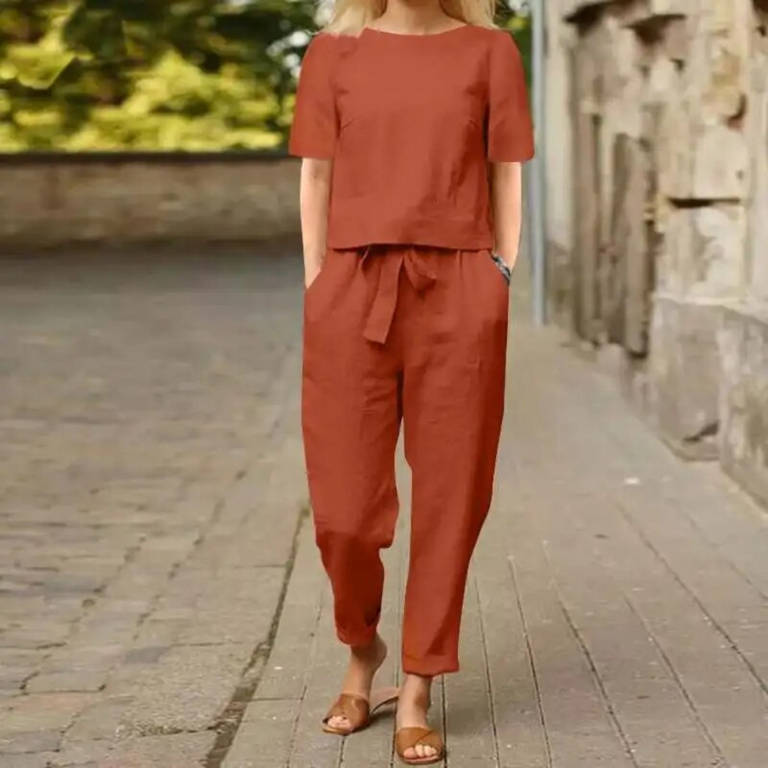 Easy-Fit Co-ord Set in a Relaxed Spring and Summer Cut