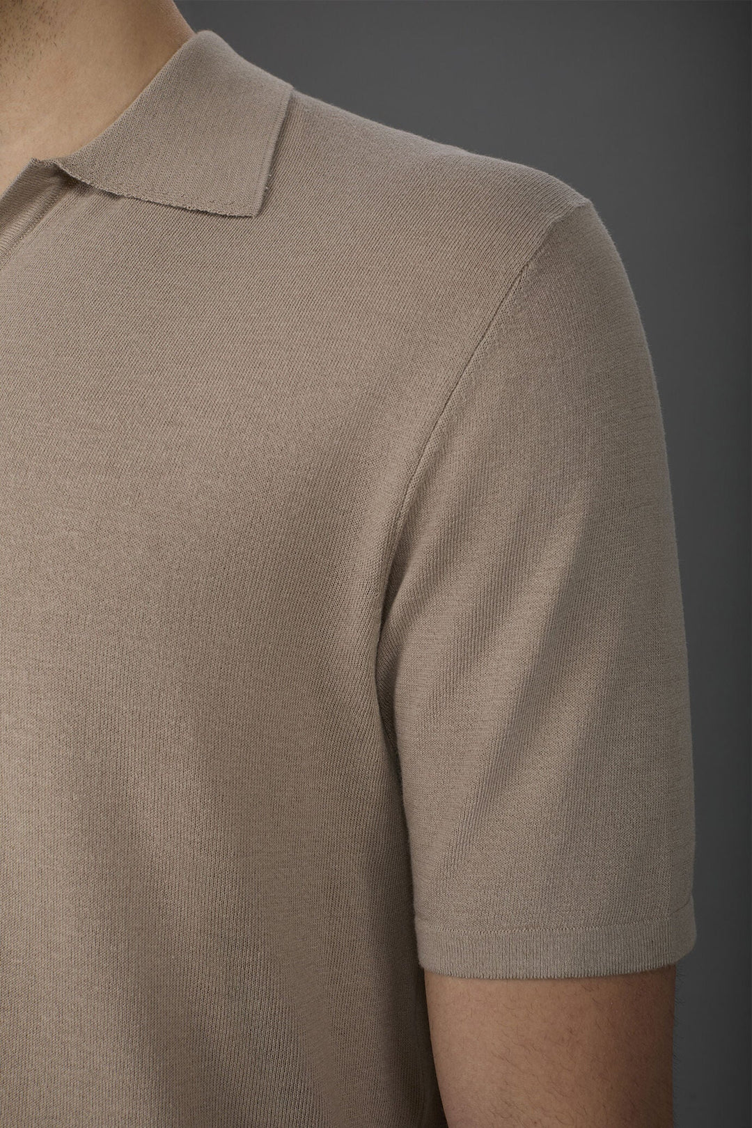 Cotton Crepe Derby Collar Polo Shirt for Men — gallery