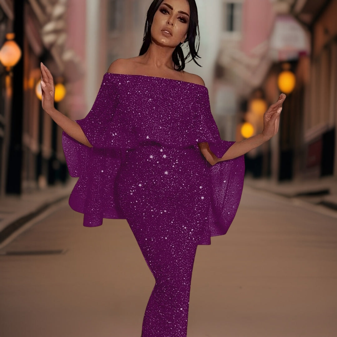 Formal Evening Gown with a Fluid Floor-Length Cut