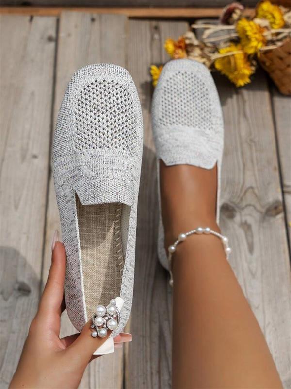 Low-Profile Non-Slip Flats with a Cushioned Insole