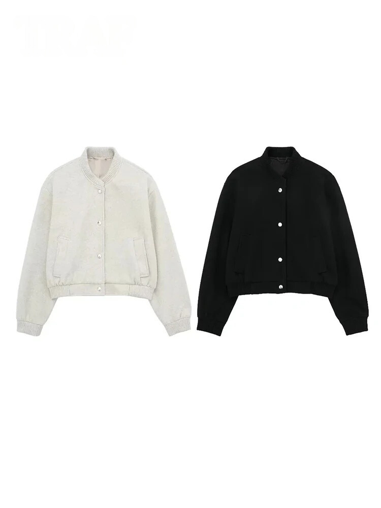 Cropped Bomber Jacket for Cool Evenings and Weekends