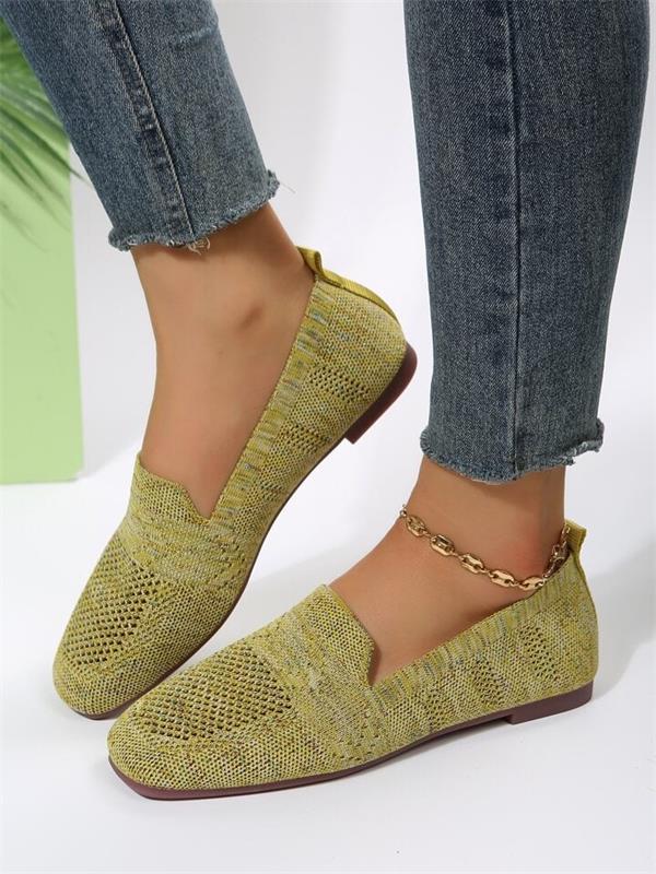 Low-Profile Non-Slip Flats with a Cushioned Insole