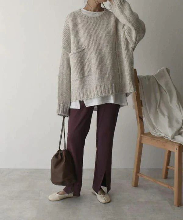 Oversized Pocket Jumper in a Relaxed Everyday Fit