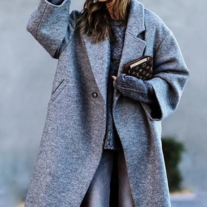 Structured Lapel Coat in a Heavy Wool Blend Fabric