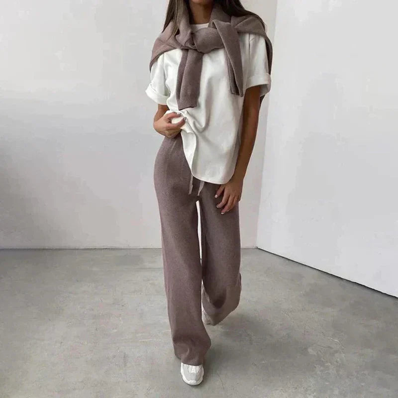 Relaxed Daily Outfit Set with Loose Fit Trousers