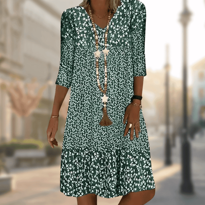 Elea Midi Dress with a Defined Waist and Clean Lines