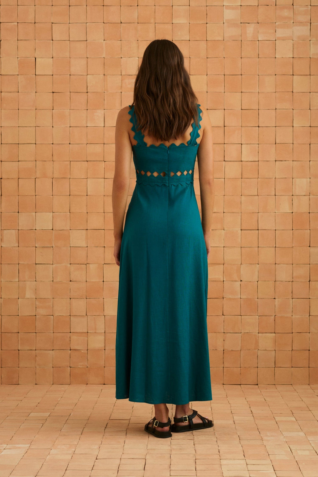 Evelyn Dress In Jade — gallery