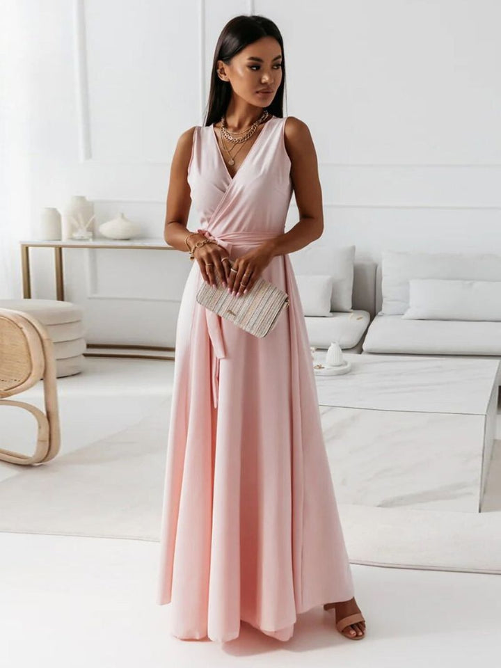 V-Neck Dress in a Lightweight Woven Polyester