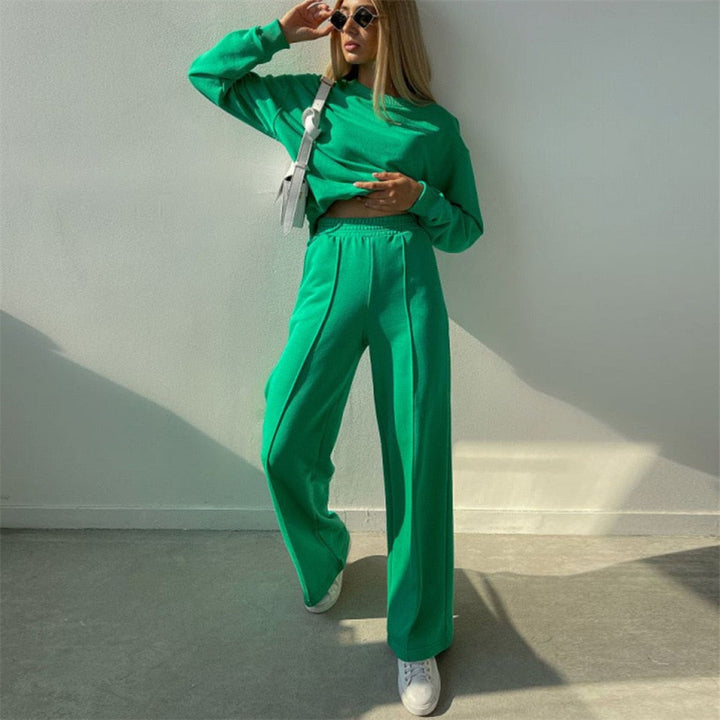 Two-Piece Jogging Set with Hoodie - Women's Activewear