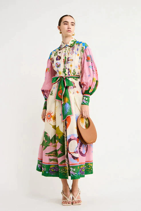 Long Floral Retro-Style Dress for an Easy Weekend Look