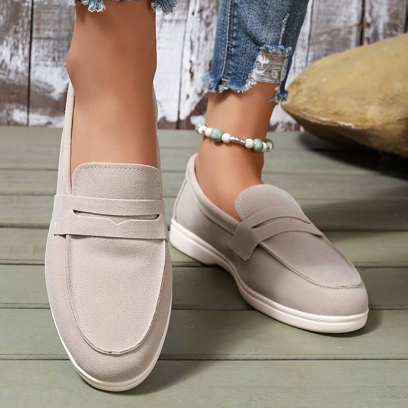 Round Toe Slip-On Slippers for Everyday Wear