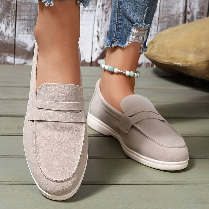 Round Toe Slip-On Slippers for Everyday Wear
