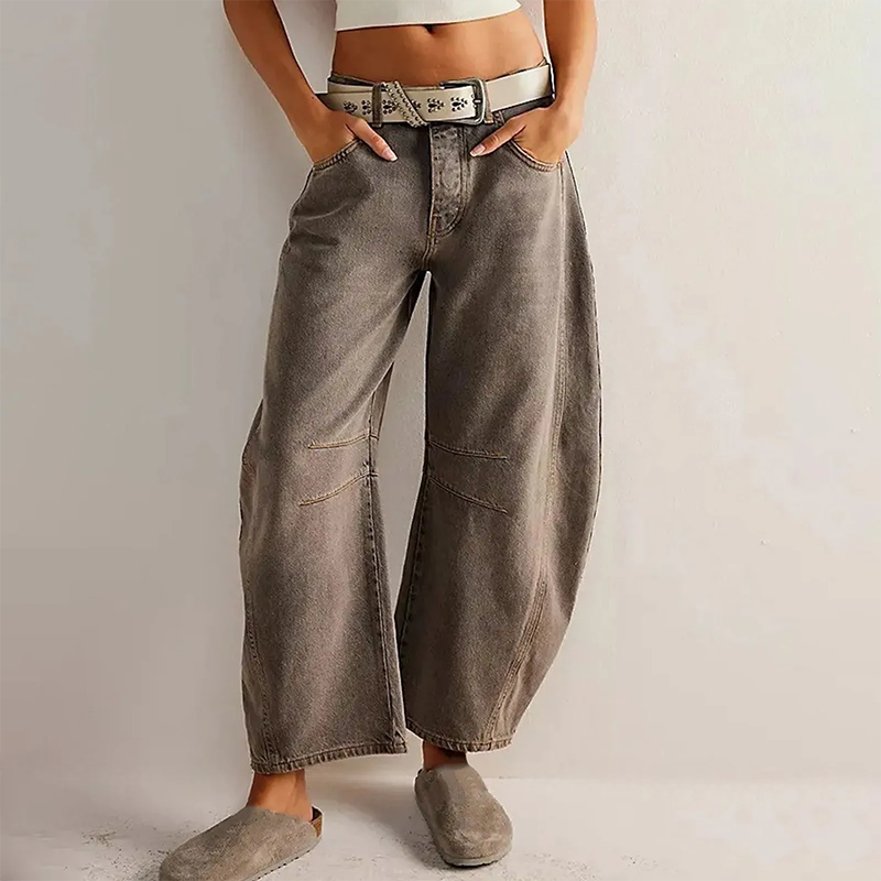 Women's Wide-Leg Jeans with Low-Rise Waist - Relaxed Fit