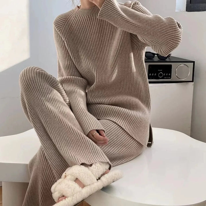 Kim Soft Lounge Set - Chic Comfort Collection