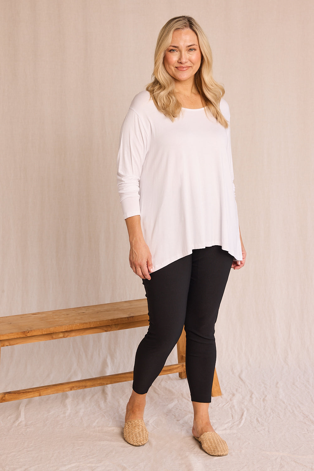 Long Sleeve Swing Tee in White T-Shirt for Women - gallery
