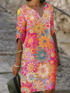 Chic Floral Dress - Fashionable Design with a Cozy Fit