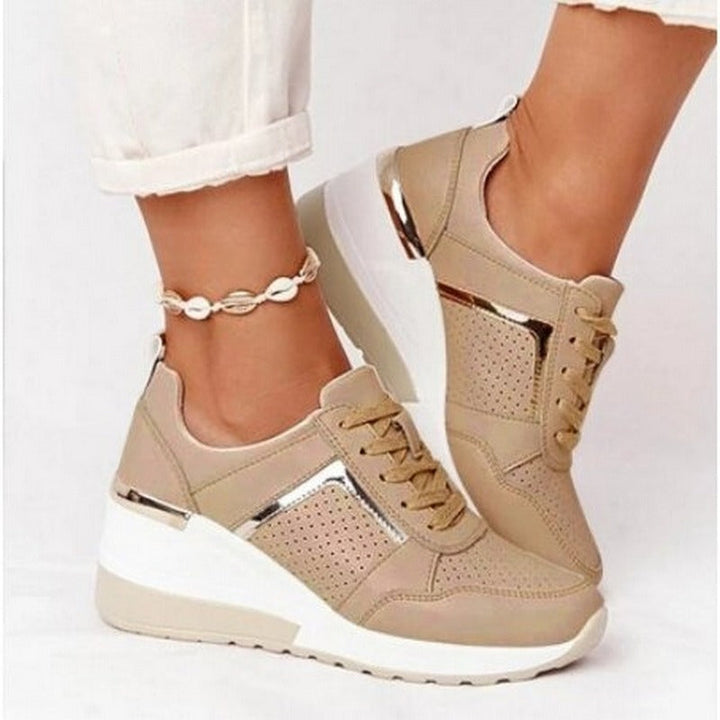 Low-Profile Women's Trainers with Cushioned Footbed