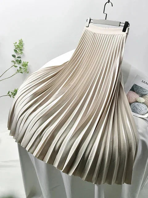 Pleated Skirt with a Soft, Wide Drape for Women