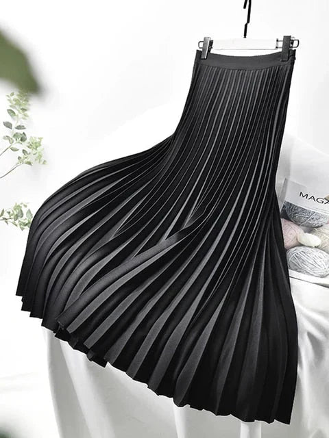 Pleated Skirt with a Soft, Wide Drape for Women