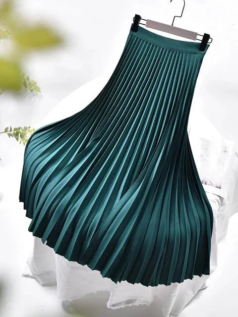 Pleated Skirt with a Soft, Wide Drape for Women