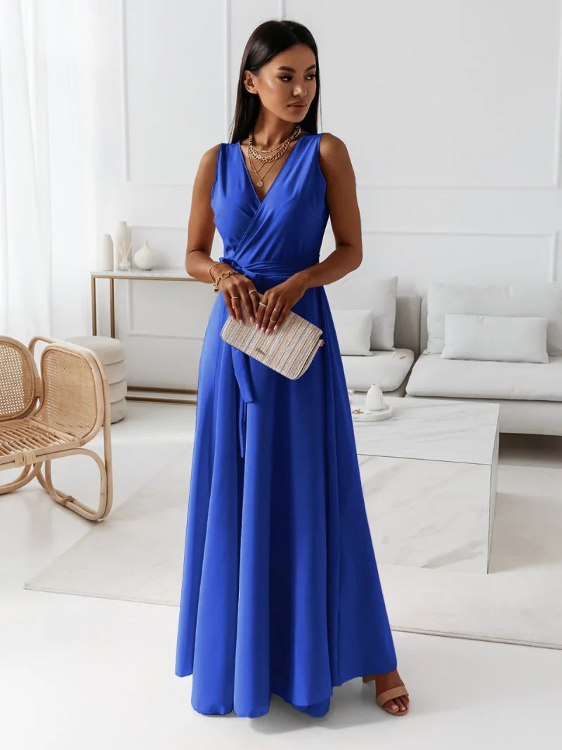 V-Neck Dress in a Lightweight Woven Polyester