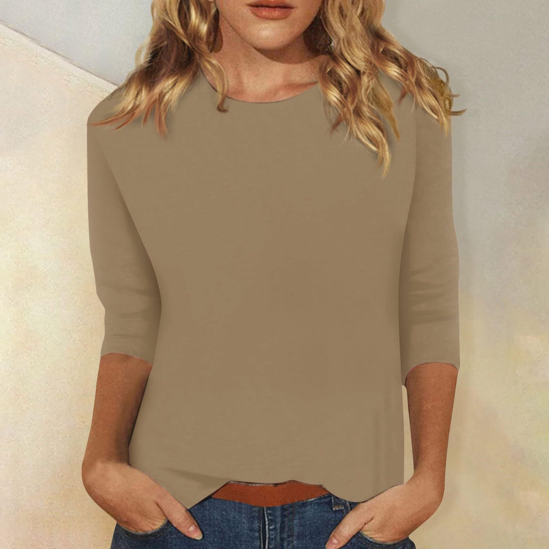 3/4 Sleeve Top with Curved Hem - Casual Fit for Women