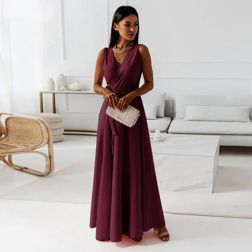 V-Neck Maxi Dress - Solid Colour, Floor-Length Fit