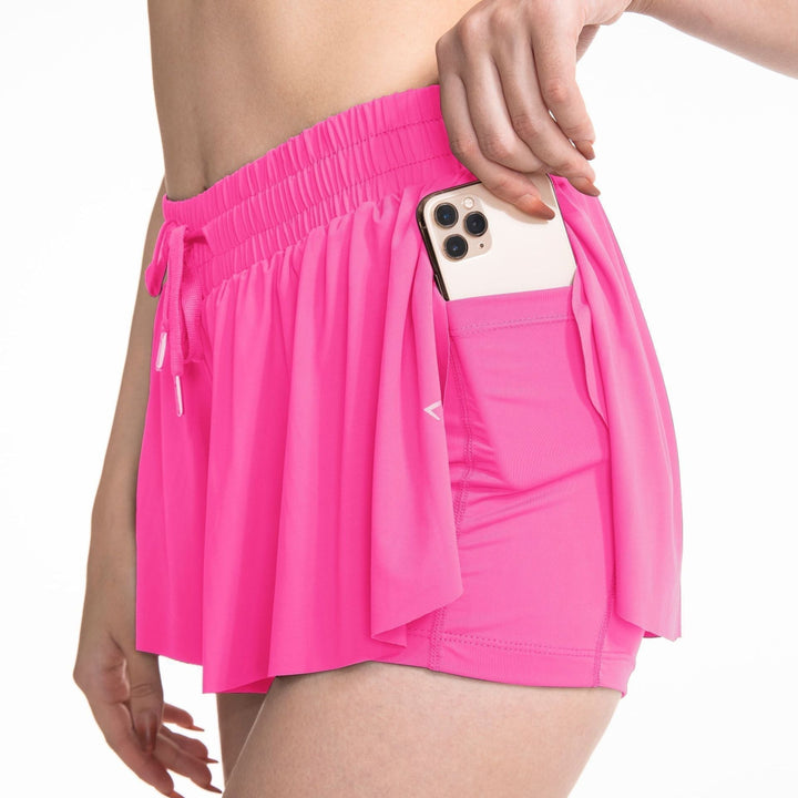 2-in-1 Tennis Shorts with Inner Layer in Green