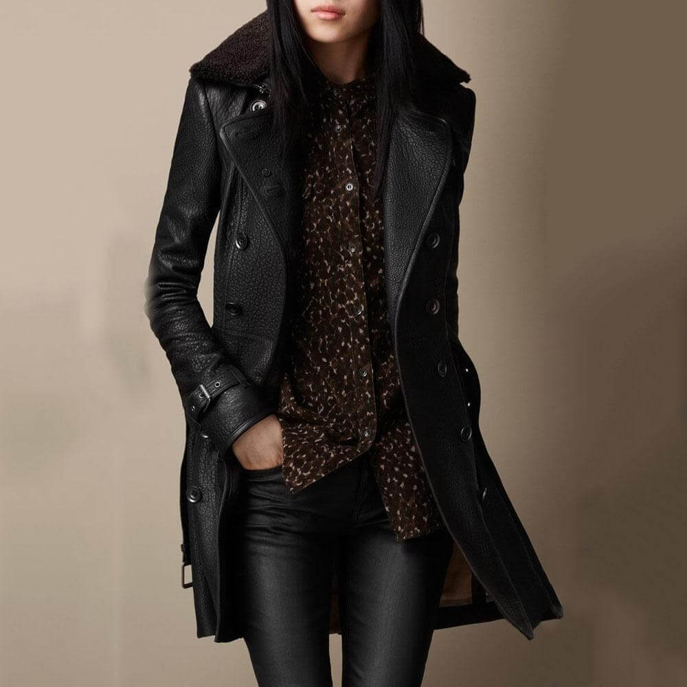 Tailored Coat with Clean Lapels and Structured Shoulders