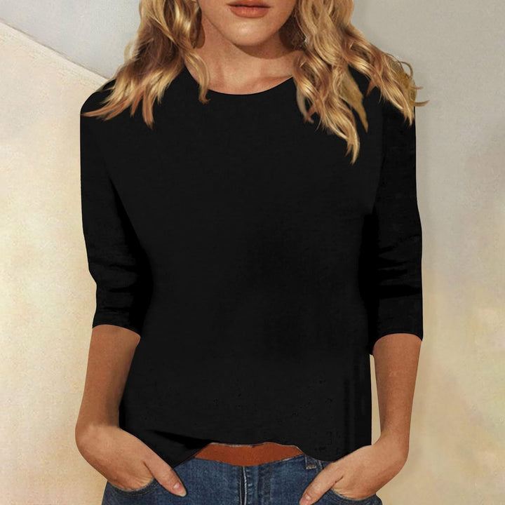 3/4 Sleeve Top with Curved Hem - Casual Fit for Women