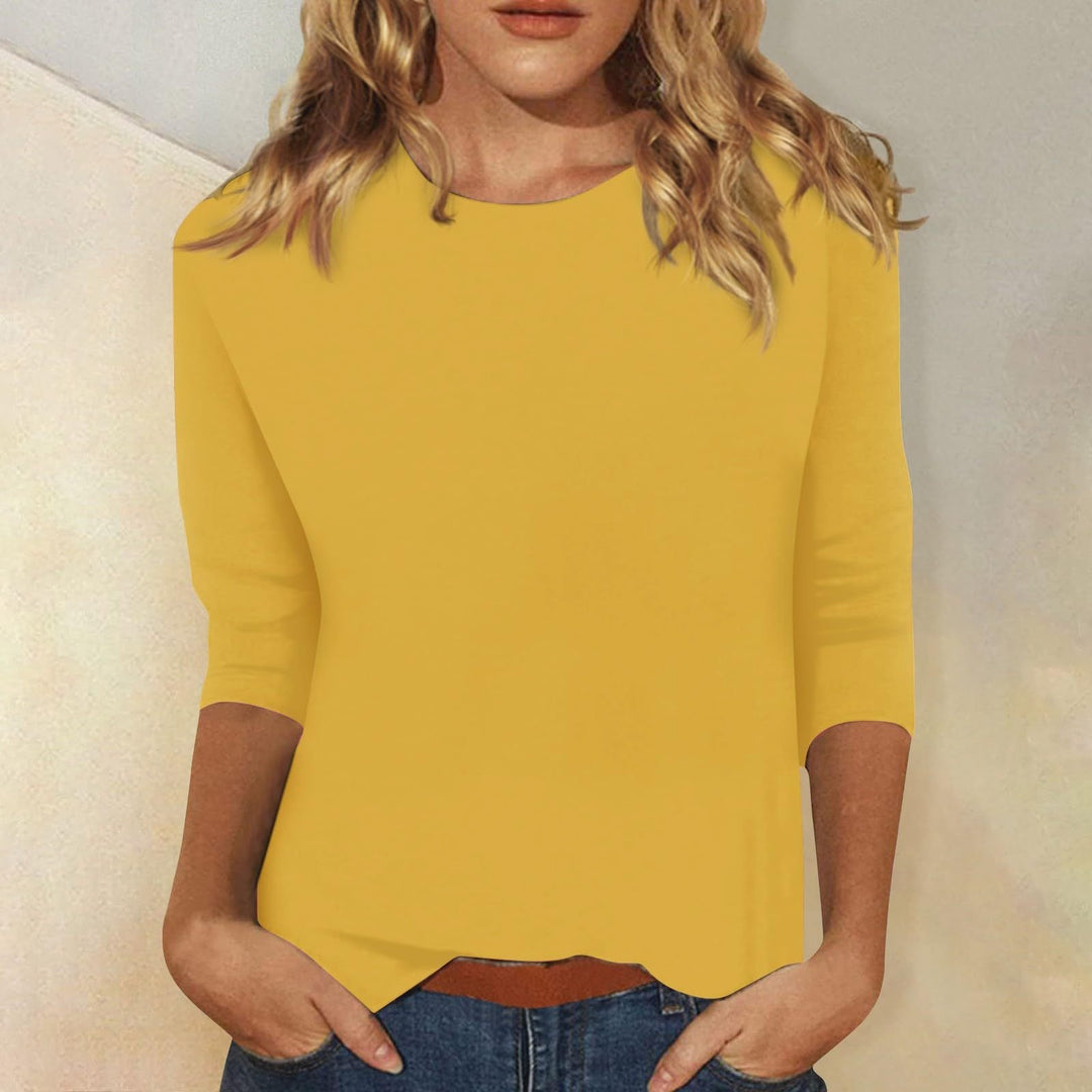 3/4 Sleeve Top with Curved Hem - Casual Fit for Women