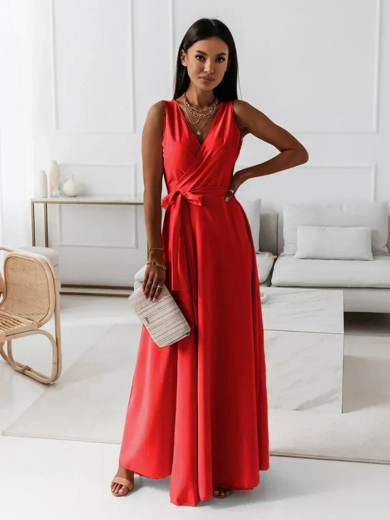 V-Neck Maxi Dress - Solid Colour, Floor-Length Fit