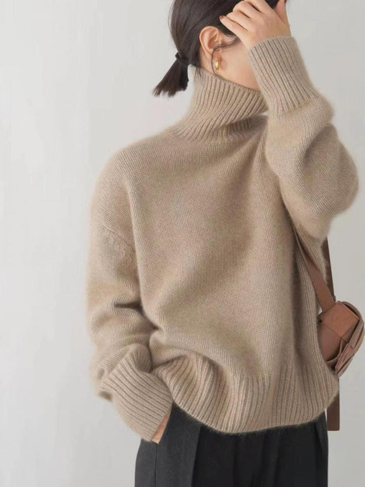 Ribbed Turtleneck Knit Jumper with a Classic Straight Fit
